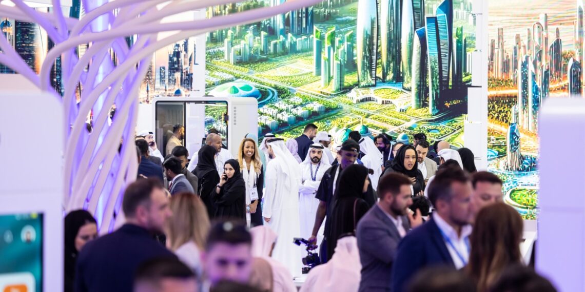 UAE Showcased Bold AI-Powered Vision for Future Digital Cities at GITEX GLOBAL 2024!
